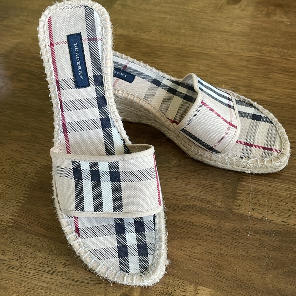 Burberry Beige Plaid Espadrille Wedge Sandals with Black and Red Accent - Picture 4 of 15